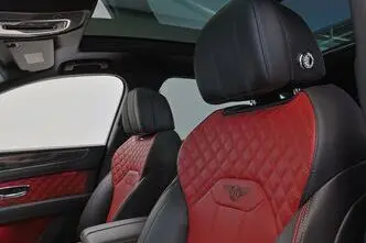 Bentley Bentayga, 3.0, 250 kW, hübriid, automaat, nelikvedu