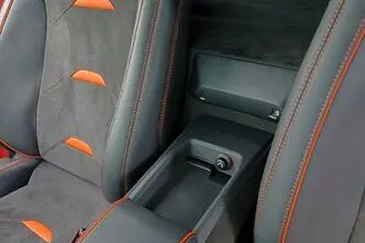 Lamborghini Huracán, 5.2, 470 kW, bensiin, automaat, tagavedu