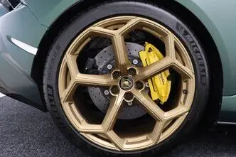 Lamborghini Huracán, 5.2, 470 kW, bensiin, automaat, tagavedu