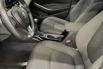 Toyota Corolla, 1.5, 92 kW, bensiin, manuaal, esivedu