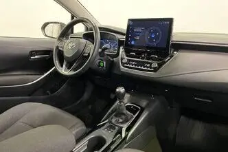 Toyota Corolla, 1.5, 92 kW, bensiin, manuaal, esivedu