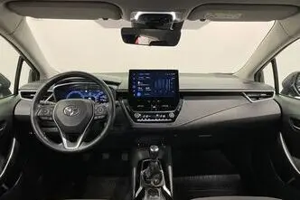 Toyota Corolla, 1.5, 92 kW, bensiin, manuaal, esivedu
