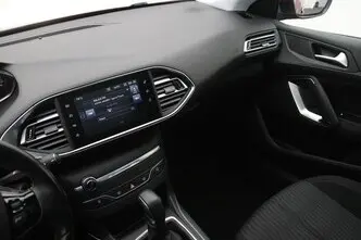 Peugeot 308, 2.0, 110 kW, diesel, automatic, front-wheel drive