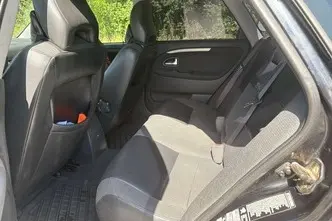 Volvo S40, 1.6, 80 kW, petrol, manual, front-wheel drive