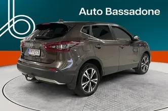 Nissan Qashqai, 1.3, 117 kW, бензин, автомат, передний привод