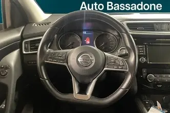 Nissan Qashqai, 1.3, 117 kW, бензин, автомат, передний привод