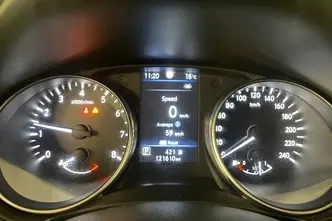 Nissan Qashqai, 1.3, 117 kW, бензин, автомат, передний привод