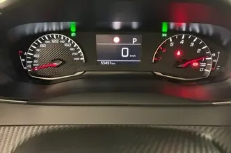 Peugeot 2008, 1.2, 96 kW, petrol, automatic, front-wheel drive