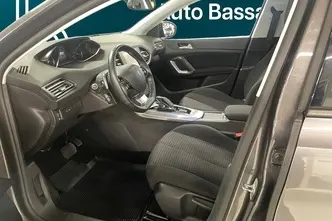 Peugeot 308, 1.2, 96 kW, petrol, automatic, front-wheel drive