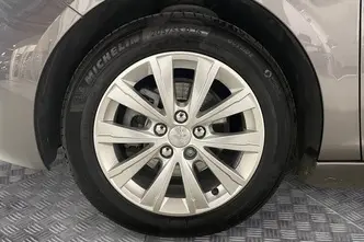 Peugeot 308, 1.2, 96 kW, petrol, automatic, front-wheel drive