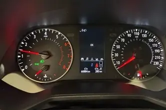 Renault Clio, 1.0, 67 kW, petrol, manual, front-wheel drive