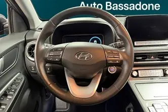 Hyundai Kona, electric, automatic, front-wheel drive