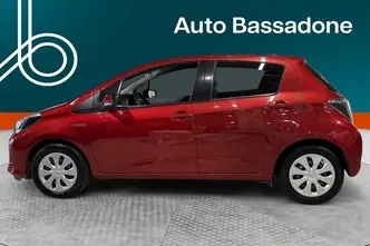 Toyota Yaris, 1.5, 55 kW, hybrid, automatic, front-wheel drive