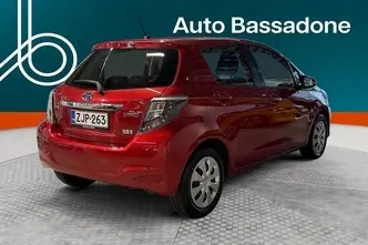 Toyota Yaris, 1.5, 55 kW, hybrid, automatic, front-wheel drive
