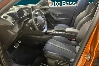 Peugeot 2008, electric, automatic, front-wheel drive