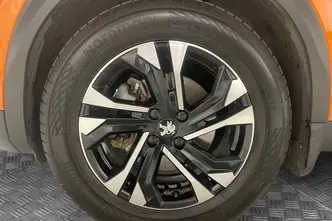 Peugeot 2008, electric, automatic, front-wheel drive