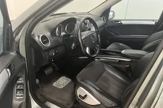 Mercedes-Benz ML 320, 3.0, 165 kW, diisel, automaat, nelikvedu