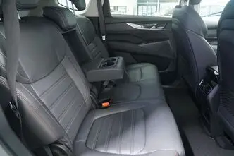 Maxus Euniq 6, 65 kW, electric, automatic, front-wheel drive