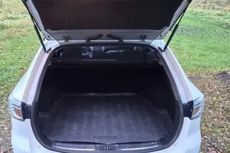 Mazda 6, 2.5, 125 kW, bensiin, manuaal, esivedu