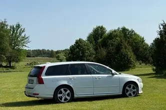 Volvo V50, 2.0, 110 kW, diisel, automaat, esivedu