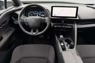 Toyota C-HR, 1.8, 72 kW, hybrid, automatic, front-wheel drive