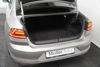 Volkswagen Passat, 1.6, 88 kW, diesel, manual, front-wheel drive