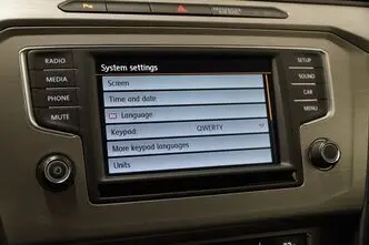 Volkswagen Passat, 1.6, 88 kW, diesel, manual, front-wheel drive