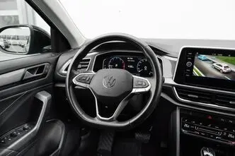Volkswagen T-Roc, 1.5, 110 kW, bensiin, automaat