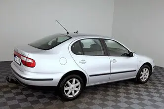 SEAT Toledo, 1.6, 77 kW, bensiin, manuaal, esivedu