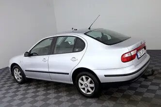 SEAT Toledo, 1.6, 77 kW, bensiin, manuaal, esivedu