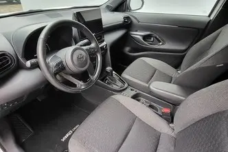 Toyota Yaris Cross, 1.5, 68 kW, hübriid, automaat, esivedu