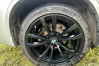 BMW X5, 3.0, 190 kW, diesel, automatic, four-wheel drive