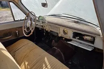 GAZ 21 Volga, bensiin, manuaal, tagavedu