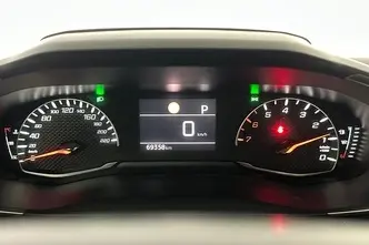 Peugeot 208, 1.2, 74 kW, petrol, automatic, front-wheel drive