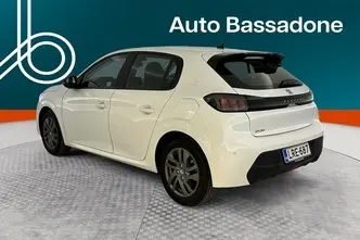 Peugeot 208, 1.2, 74 kW, bensiin, automaat, esivedu