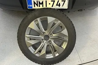 Peugeot 208, 1.2, 74 kW, bensiin, automaat, esivedu