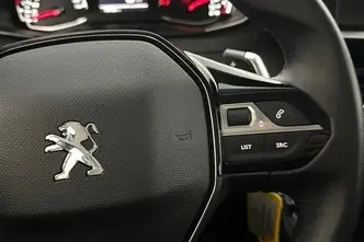 Peugeot 208, 1.2, 74 kW, bensiin, automaat, esivedu