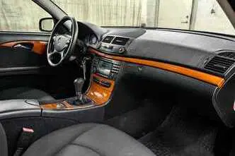 Mercedes-Benz E 220, 2.1, 125 kW, diisel, manuaal, tagavedu