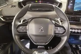 Peugeot 5008, 1.5, 96 kW, diisel, automaat, esivedu