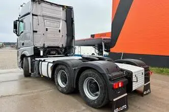 Mercedes-Benz Actros, 460 kW, diisel, automaat