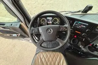 Mercedes-Benz Actros, 460 kW, diisel, automaat