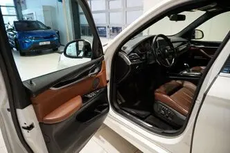 BMW X5, 2.0, 180 kW, hübriid, automaat, nelikvedu