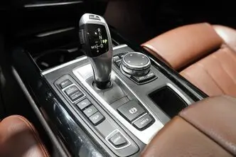 BMW X5, 2.0, 180 kW, hübriid, automaat, nelikvedu