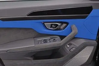 Lamborghini Urus, 4.0, 490 kW, bensiin, automaat, nelikvedu