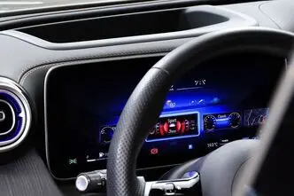 Mercedes-Benz GLC 220, 2.0, 145 kW, hübriid, automaat, nelikvedu