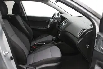 Hyundai i20, 1.0, 74 kW, bensiin, automaat, esivedu