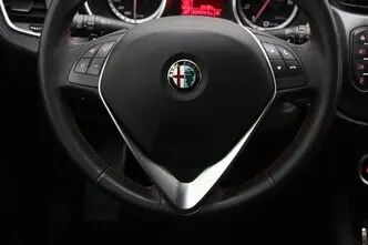 Alfa Romeo Giulietta, 1.4, 125 kW, bensiin, automaat, esivedu