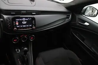 Alfa Romeo Giulietta, 1.4, 125 kW, bensiin, automaat, esivedu