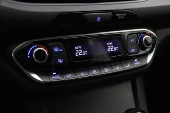 Hyundai i30, 1.5, 118 kW, hübriid, automaat, esivedu