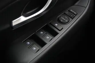 Hyundai i30, 1.5, 118 kW, hübriid, automaat, esivedu